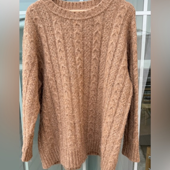 OZMA Sweaters - OZMA Women’s Imogen Cable Alpaca Blend Knit Oversized Sweater Tan color size L